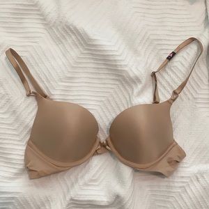Victoria Secret Bombshell Bra